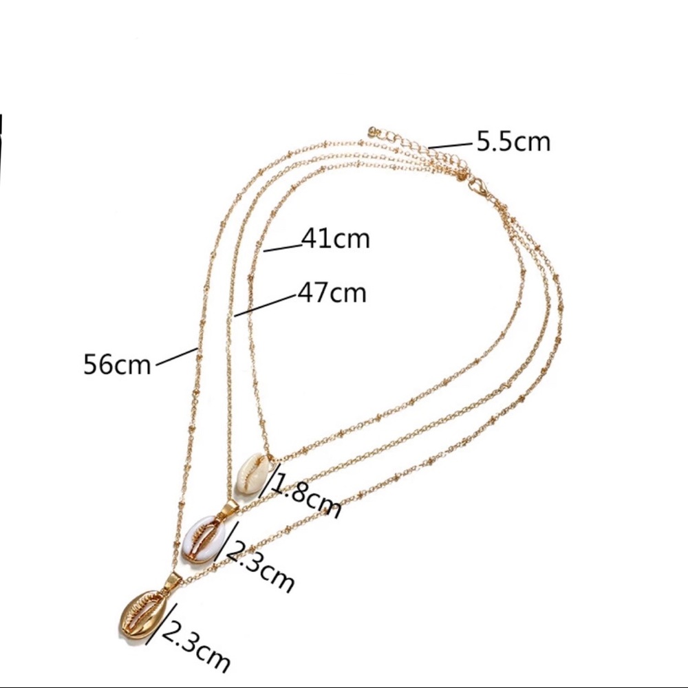 {1 left} 3 Tiered Seashell Necklace - Picture 5 of 5